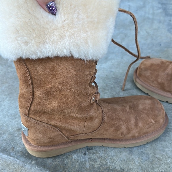 Furry UGG - Picture 7 of 9